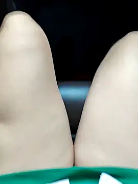 Snapshot of Mina-02 chatting on 02-04-26, 07:03 Mina-02 online show from 02-04-26, 07:03