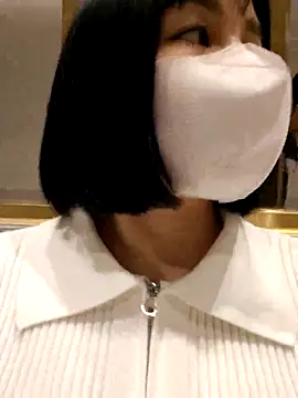 Snapshot of Mina-02 chatting on 02-02-26, 05:50 Mina-02 online show from 02-02-26, 05:50