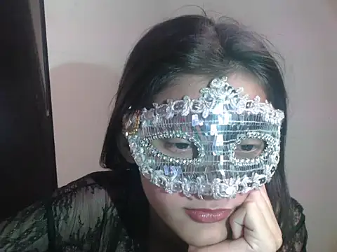 Hottie hania online show from 11-13-25, 06:34