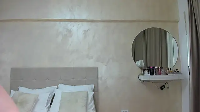 KaylaBenz online show from 05-24-26, 08:31
