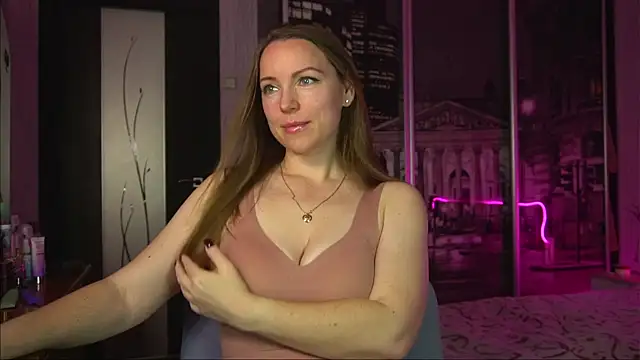 Snapshot of Cocosweetty chatting on 10-05-25, 01:35 Cocosweetty online show from 10-05-25, 01:35