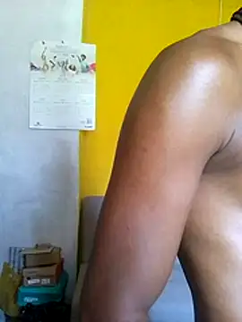 876tom online show from 04-18-26, 06:43