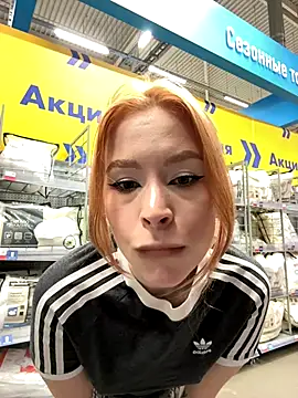 Snapshot of Eliiizaaa chatting on 11-13-25, 08:57 Eliiizaaa online show from 11-13-25, 08:57