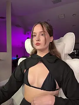 AngieFae  online show from 10-23-25, 12:42