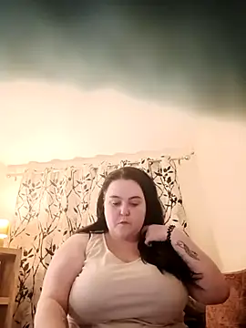 Maya 29x online show from 10-28-25, 10:31