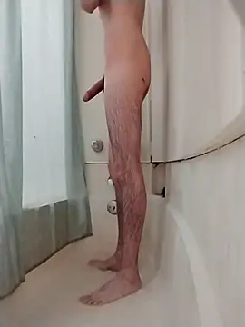 4idin0000 online show from 11-10-25, 01:32