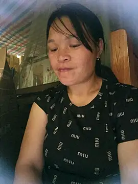 Snapshot of chipu06 chatting on 03-29-26, 08:49 chipu06 online show from 03-29-26, 08:49