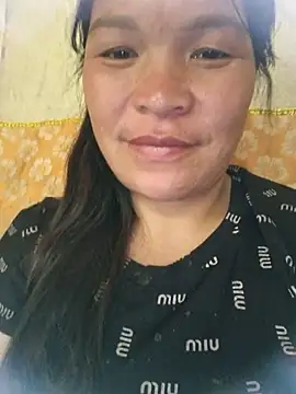 Snapshot of chipu06 chatting on 04-08-26, 05:53 chipu06 online show from 04-08-26, 05:53