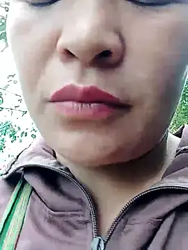 chipu06 online show from 10-31-25, 01:13