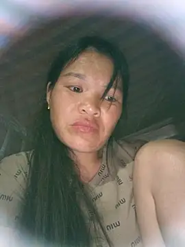 Snapshot of chipu06 chatting on 04-11-26, 09:29 chipu06 online show from 04-11-26, 09:29