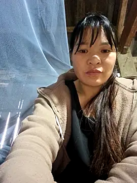 chipu06 online show from 12-18-25, 12:05