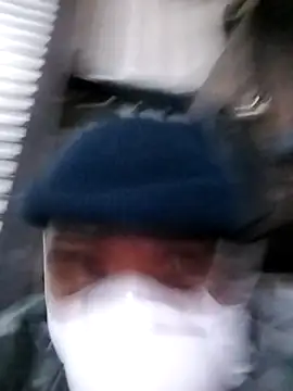 loVbRo1 online show from 10-27-25, 10:33