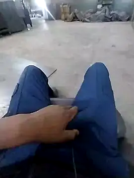 loVbRo1 online show from 11-04-25, 02:48