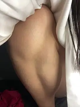 Snapshot of Winny-sexy chatting on 03-03-26, 01:18 Winny-sexy online show from 03-03-26, 01:18