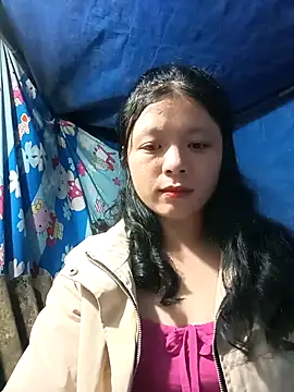 lisa-bae00 online show from 11-24-25, 12:38