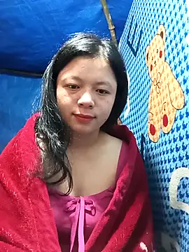 lisa-bae00 online show from 11-19-25, 10:10