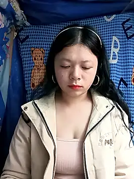 lisa-bae00 online show from 01-13-26, 11:41