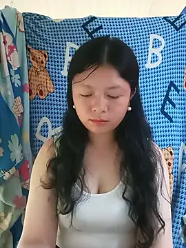 lisa-bae00 online show from 06-07-26, 12:38