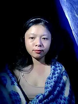 lisa-bae00 online show from 11-03-25, 10:24