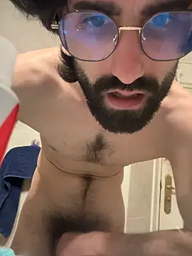 Snapshot of Paapii1098 chatting on 02-10-26, 01:15 Paapii1098 online show from 02-10-26, 01:15