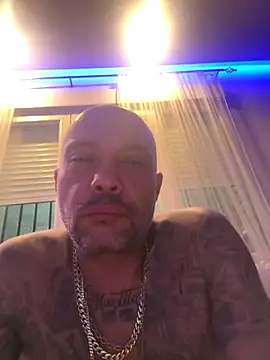 gitanoMad online show from 11-30-25, 04:57