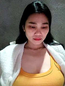 Bear bear0 online show from 02-10-26, 12:20