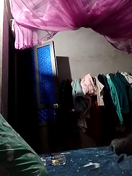 Bear bear0 online show from 03-17-26, 10:46