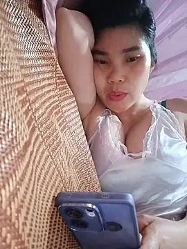 Snapshot of Bear_bear0 chatting on 05-22-26, 10:52 Bear bear0 online show from 05-22-26, 10:52