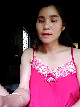 Snapshot of Bear_bear0 chatting on 04-25-26, 01:30 Bear bear0 online show from 04-25-26, 01:30