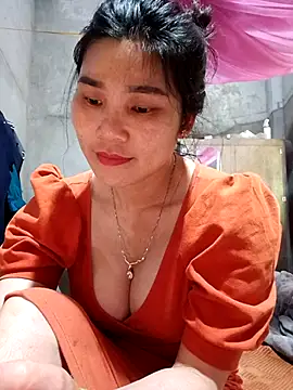 Snapshot of Bear_bear0 chatting on 04-21-26, 03:46 Bear bear0 online show from 04-21-26, 03:46