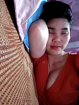 Snapshot of Bear_bear0 chatting on 04-20-26, 10:55 Bear bear0 online show from 04-20-26, 10:55
