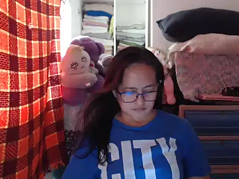 Kinkybela2025 online show from 11-22-25, 06:56