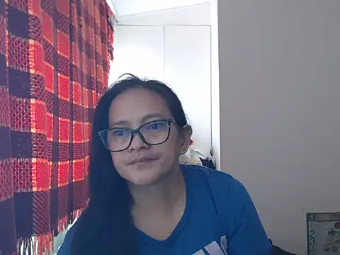 Kinkybela2025 online show from 06-20-26, 01:21
