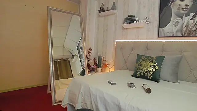 RubyDivine online show from 11-22-25, 05:06