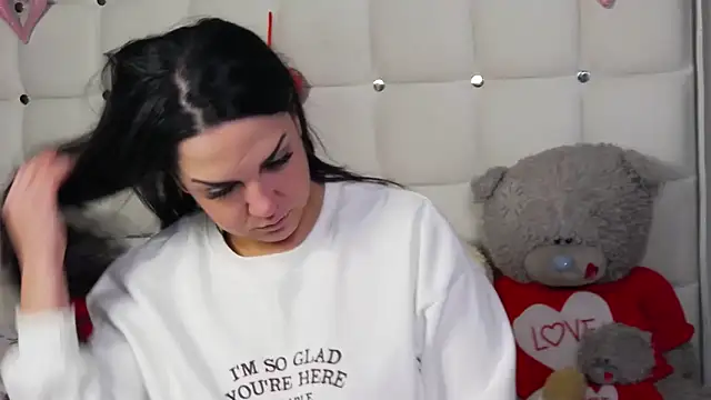 Snapshot of AlsouKass chatting on 04-16-26, 07:31 AlsouKass online show from 04-16-26, 07:31