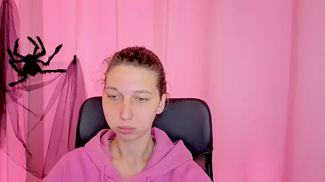 CuteEllii online show from 11-10-25, 11:26