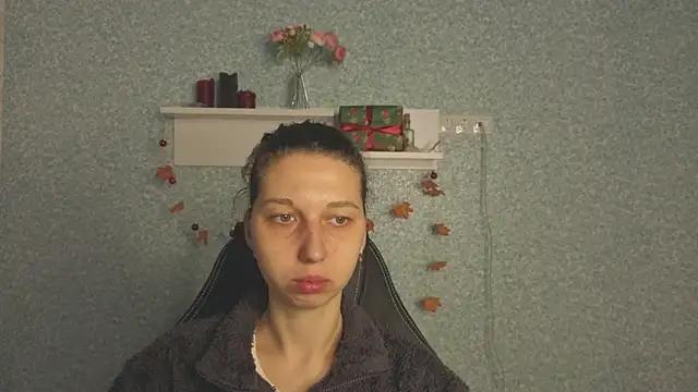 CuteEllii online show from 01-06-26, 05:22