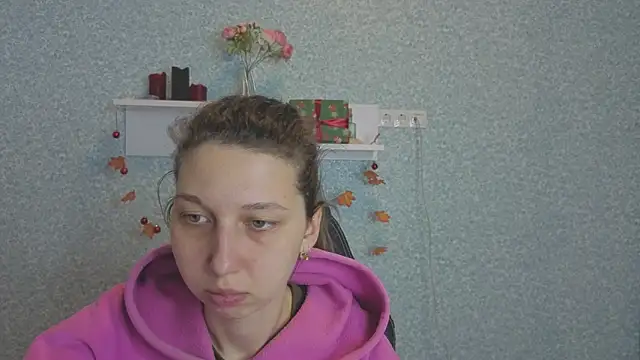 CuteEllii online show from 01-13-26, 05:33