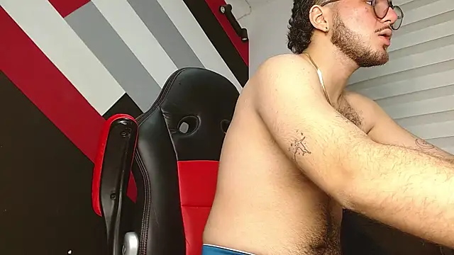 Zac Golden online show from 12-23-25, 12:22