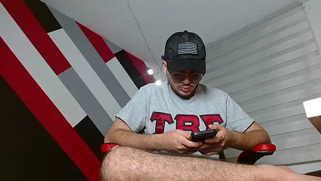 Zac Golden online show from 06-19-26, 11:49