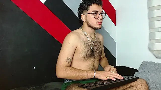 Zac Golden online show from 01-14-26, 01:04