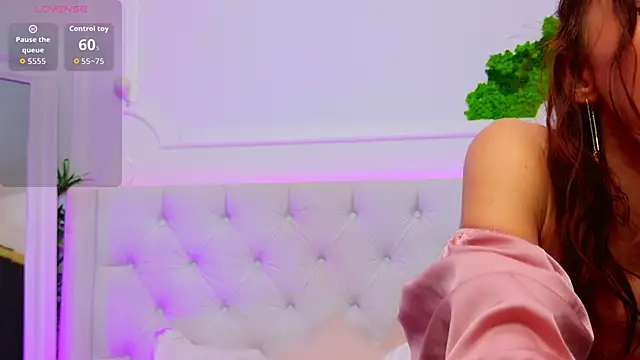 ElisaCharm online show from 01-16-26, 05:00