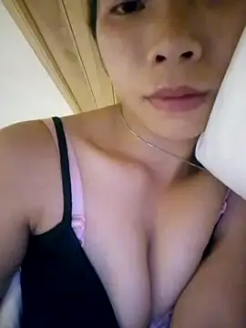 Snapshot of mekaka00 chatting on 10-28-25, 10:31 mekaka00 online show from 10-28-25, 10:31