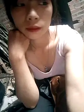 Snapshot of mekaka00 chatting on 10-25-25, 01:16 mekaka00 online show from 10-25-25, 01:16