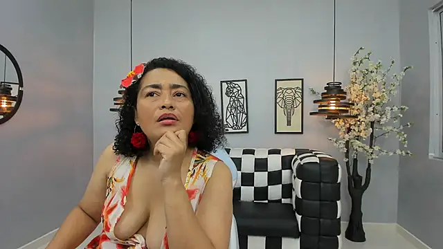 Bianca Millf online show from 05-14-26, 03:47