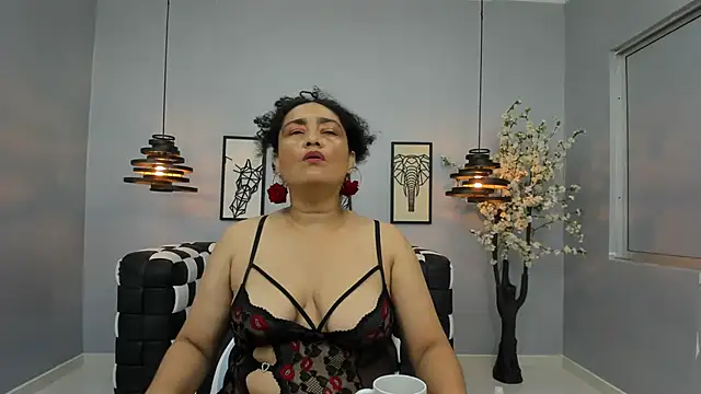 Bianca Millf online show from 05-07-26, 03:55