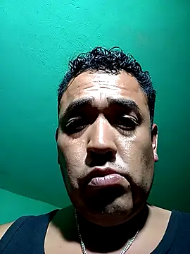 Snapshot of 427ferchito chatting on 11-03-25, 04:50 427ferchito online show from 11-03-25, 04:50