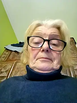 AmyLove353 online show from 02-15-26, 09:36