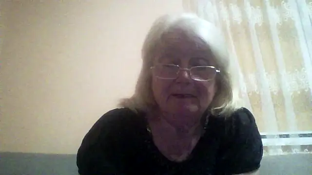 AmyLove353 online show from 05-04-26, 10:12