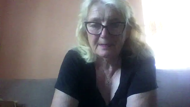 AmyLove353 online show from 06-27-26, 03:34